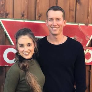 Meet your Posher, Chelsie